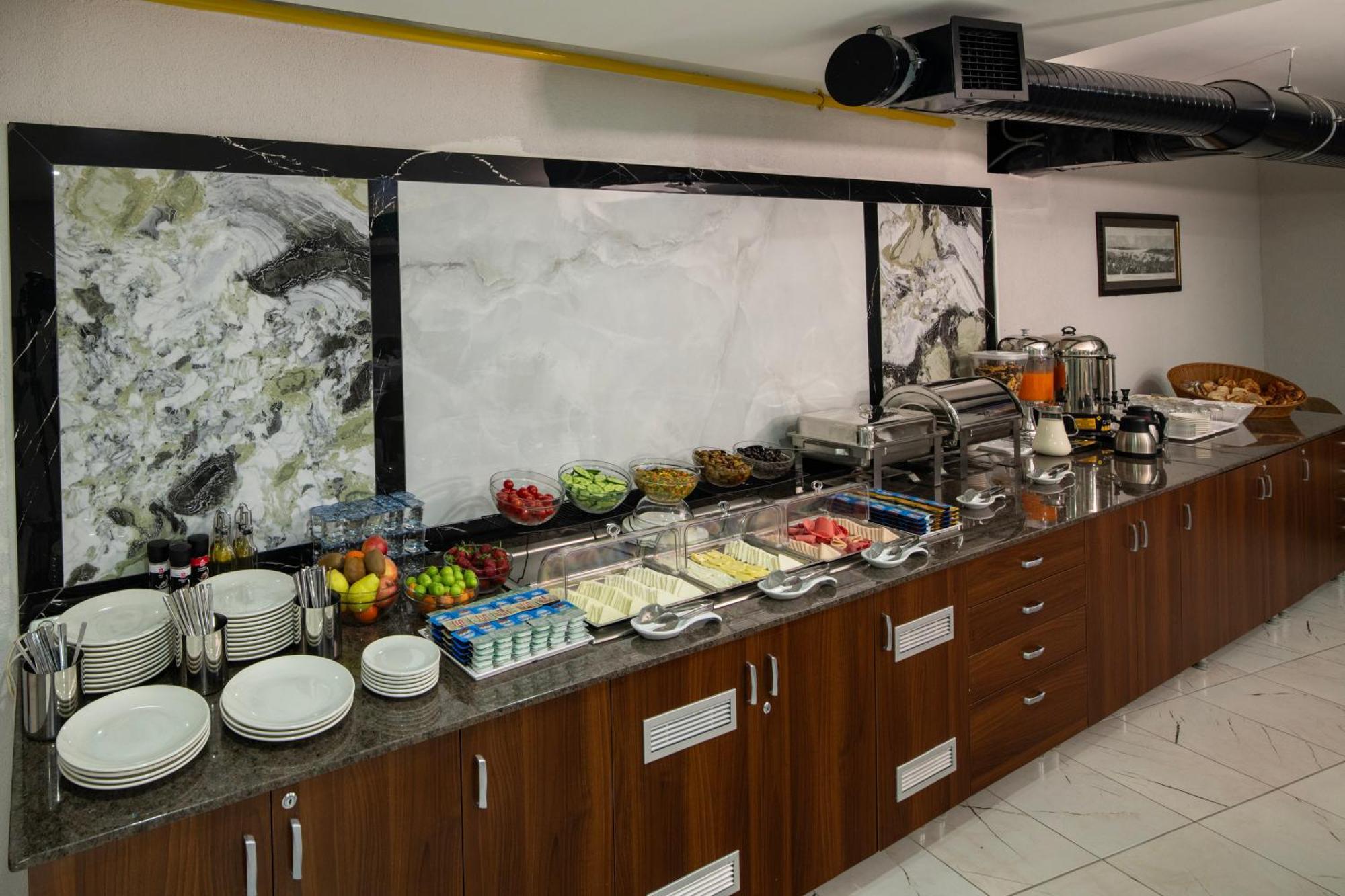 Istanbul Efes Hotel Luaran gambar